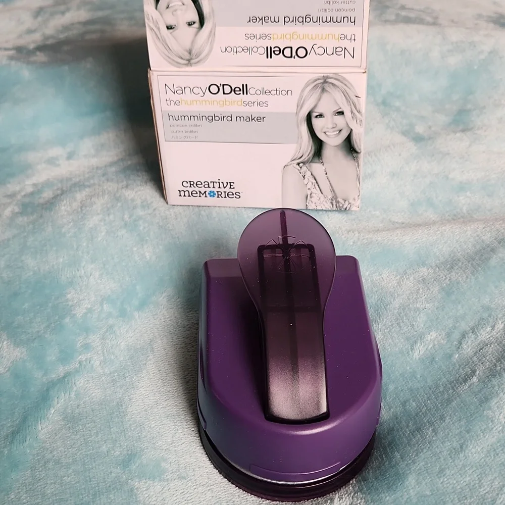 Creative Memories Hummingbird Maker paper punch
